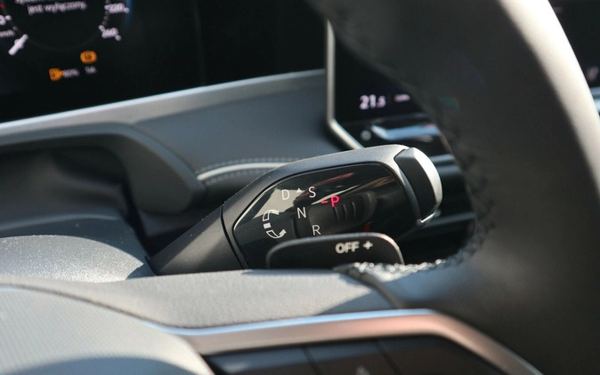 Volkswagen Passat cena 188190 przebieg: 8, rok produkcji 2024 z Olsztyn małe 301